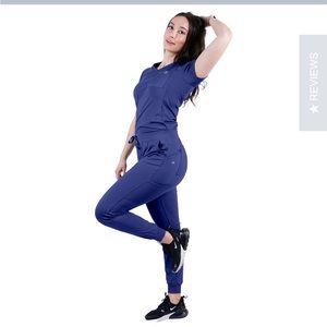 Fit scrubs top size small